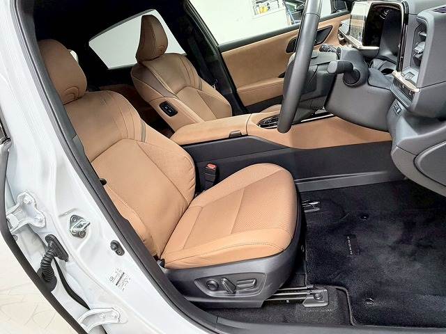 トヨタ クラウンスポーツの画像10