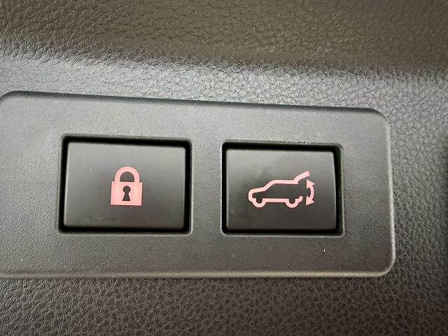 フォレスターハイブリッド Advance 内装他