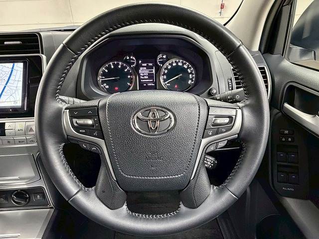 トヨタ ランドクルーザープラドの画像14