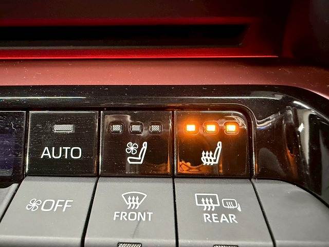 トヨタ プリウスの画像8