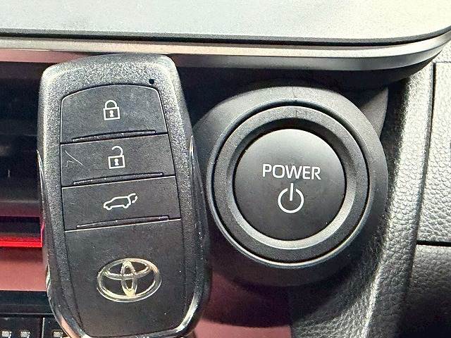 トヨタ プリウスの画像16