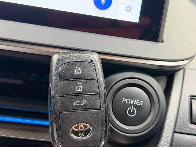 トヨタ プリウスの画像16