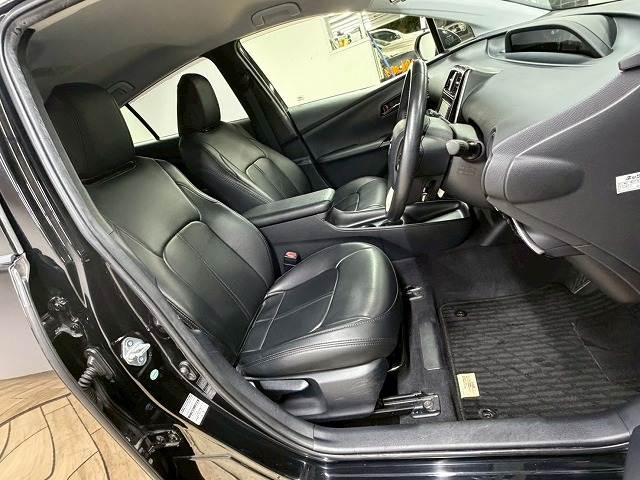 トヨタ プリウスの画像9