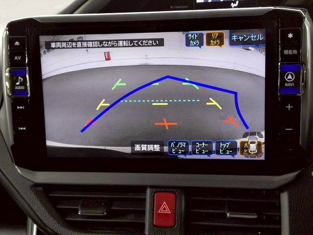 ヴォクシーZS“煌III”7人乗り 内装他