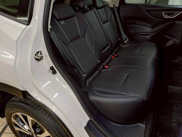 スバル フォレスターの画像10