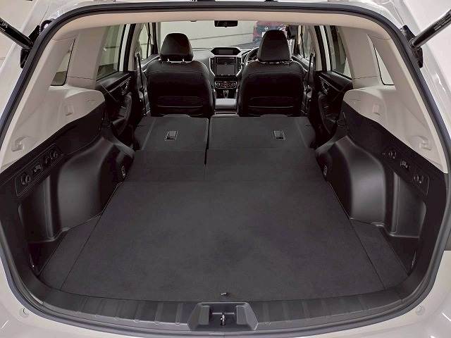 スバル フォレスターの画像20