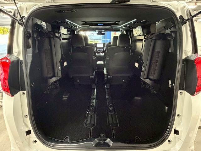 トヨタ アルファードの画像20