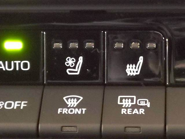 トヨタ クラウンクロスオーバーの画像9