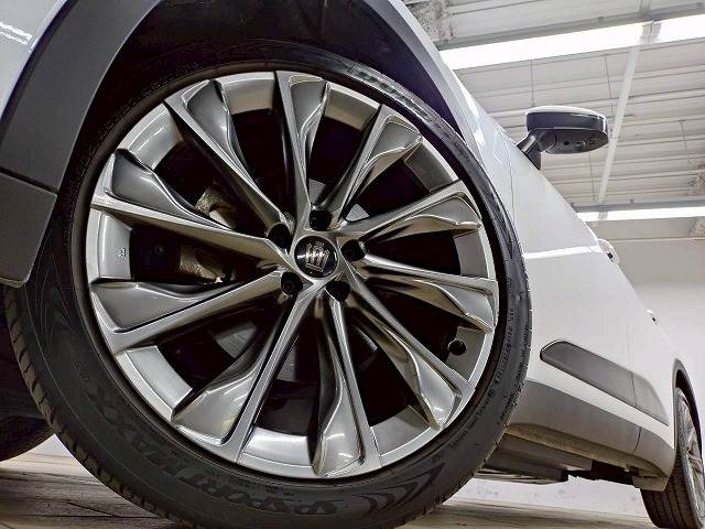 トヨタ クラウンクロスオーバーの画像13