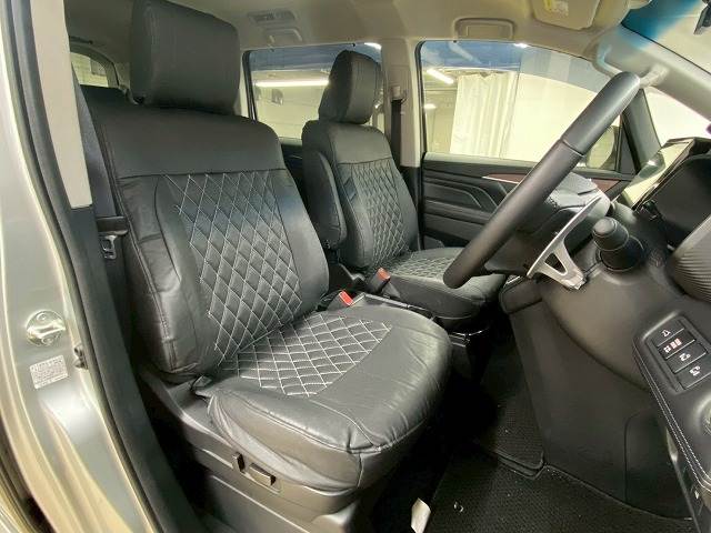 三菱&nbsp;デリカD5の画像9