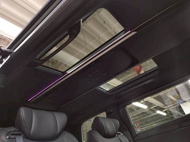 ヴェルファイアハイブリッドZ Premier 内装他