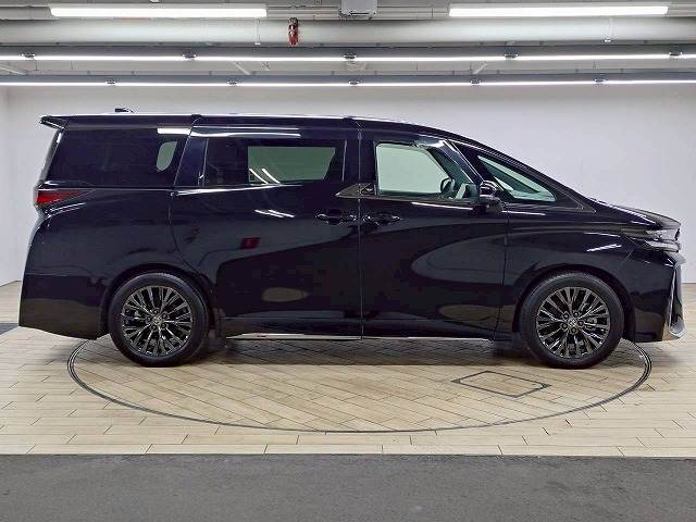 トヨタ ヴェルファイアハイブリッドの画像18