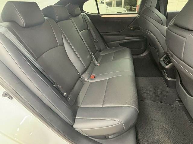 レクサス&nbsp;ESの画像9