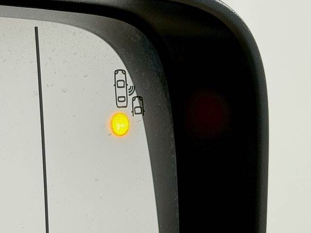 JEEP Renegadeナイトイーグル 内装他