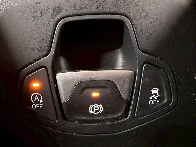 JEEP Renegadeナイトイーグル 内装他