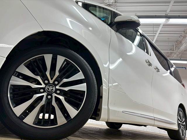 トヨタ&nbsp;アルファードの画像13