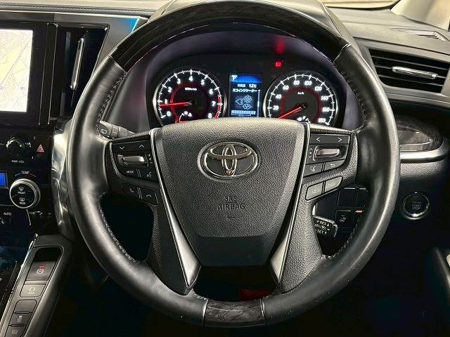 トヨタ&nbsp;アルファードの画像14