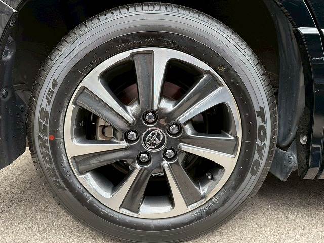 トヨタ&nbsp;ヴォクシーの画像11