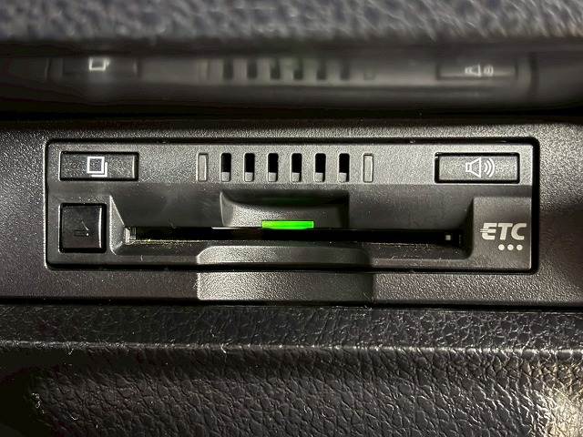 トヨタ&nbsp;ヴォクシーの画像12