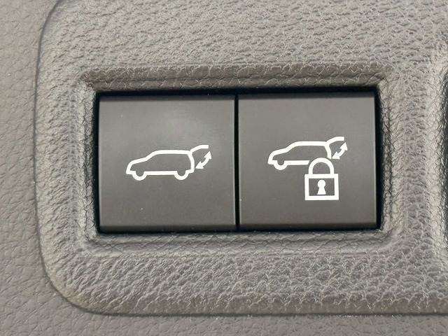 トヨタ&nbsp;ハリアーハイブリッドの画像9