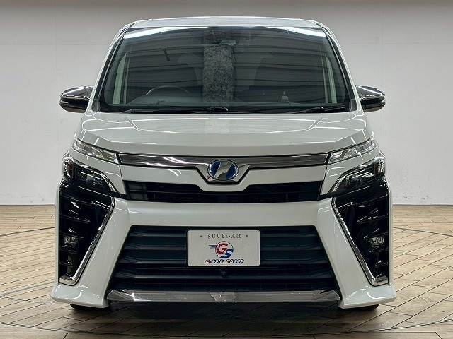 トヨタ&nbsp;ヴォクシーハイブリッドの画像17