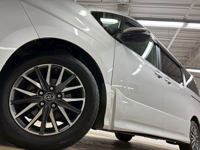 トヨタ&nbsp;ヴォクシーの画像11