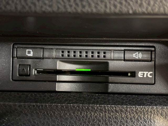 トヨタ&nbsp;ヴォクシーの画像12