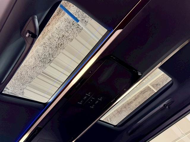 トヨタ&nbsp;ヴェルファイアハイブリッドの画像8