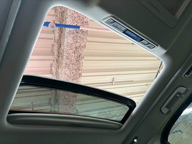 トヨタ アルファードの画像6