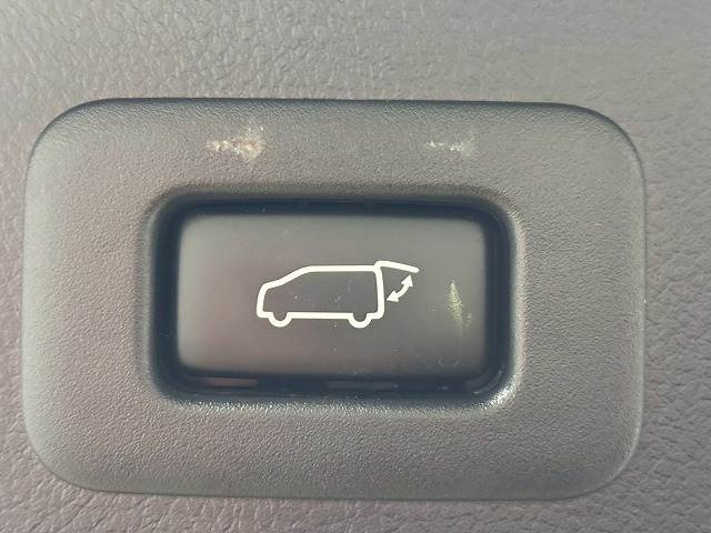 トヨタ&nbsp;ヴェルファイアハイブリッドの画像6