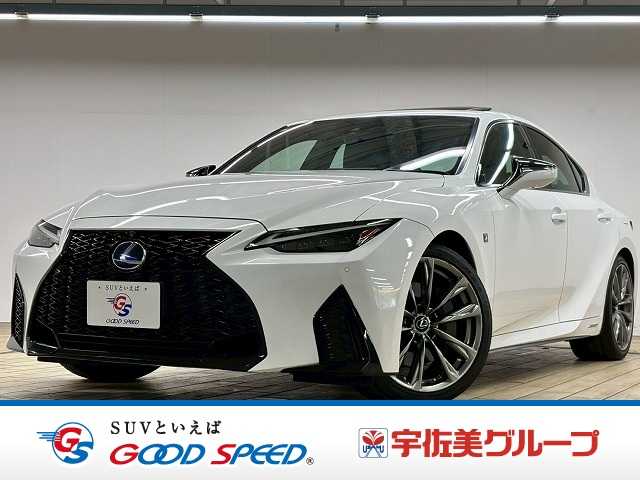 レクサスISIS300h “F SPORT”