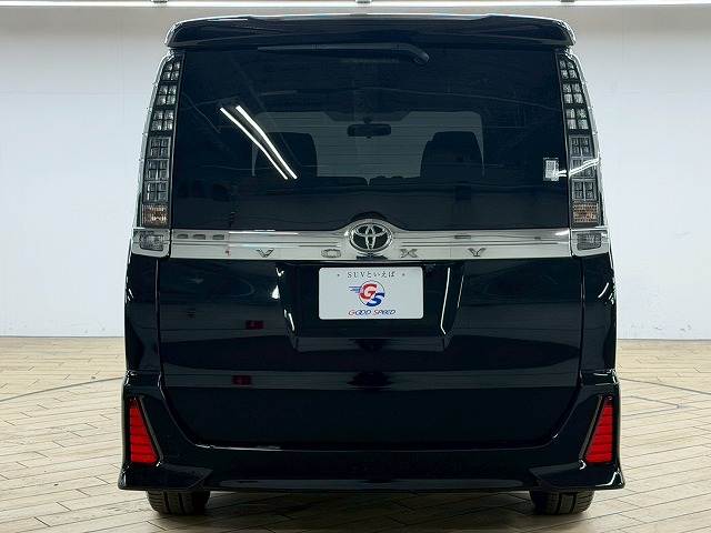 トヨタ&nbsp;ヴォクシーの画像19