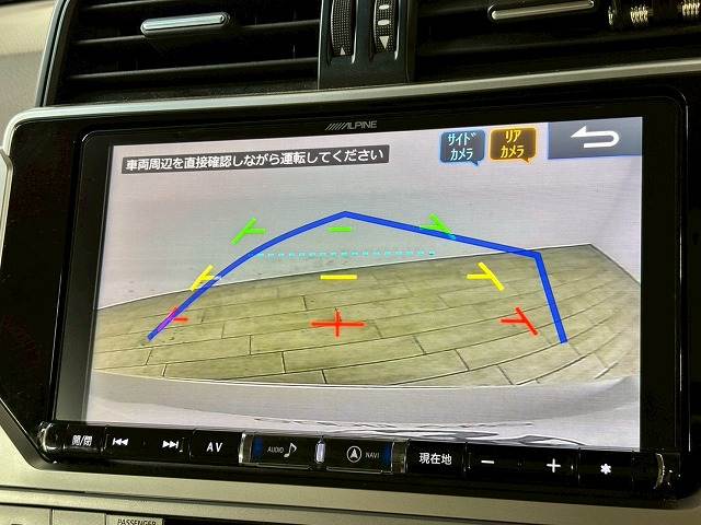 トヨタ&nbsp;ランドクルーザープラドの画像4