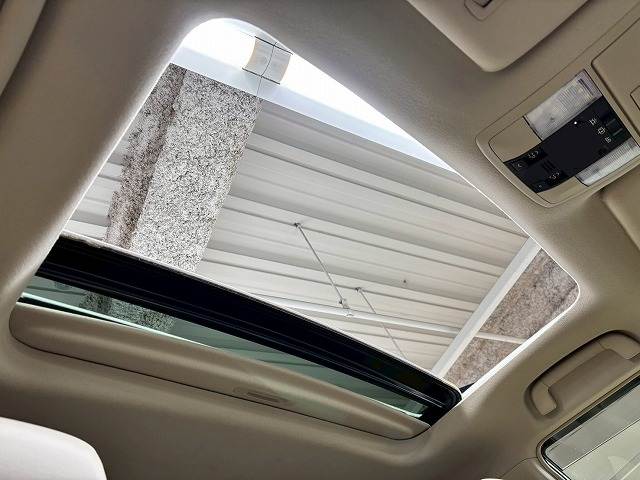 トヨタ&nbsp;ランドクルーザープラドの画像5