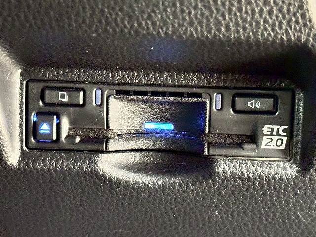 トヨタ&nbsp;ヴォクシーの画像13