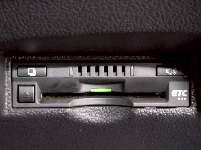 トヨタ&nbsp;プリウスの画像9