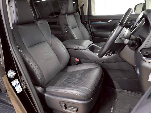 トヨタ&nbsp;アルファードハイブリッドの画像11