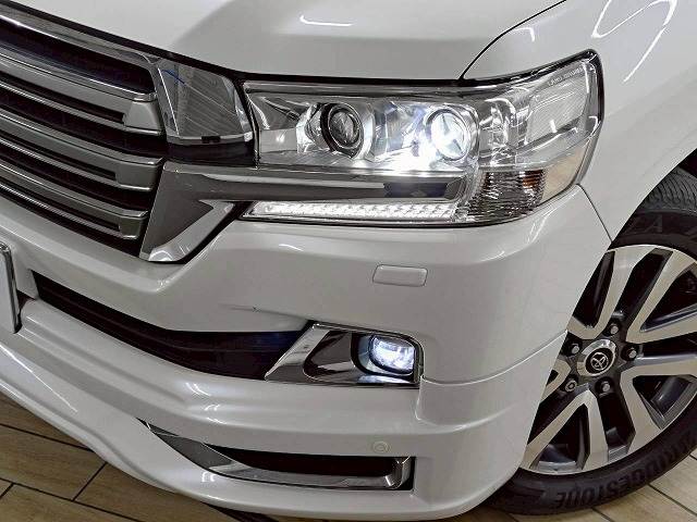 トヨタ&nbsp;ランドクルーザー200系の画像12