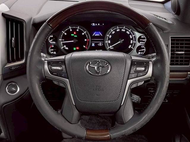 トヨタ&nbsp;ランドクルーザー200系の画像14