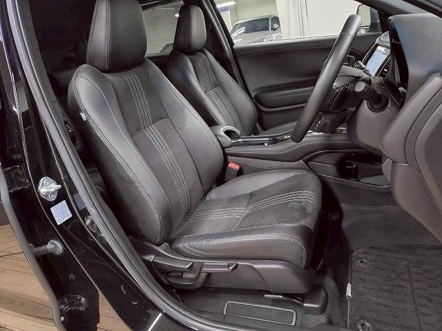 ホンダ&nbsp;ヴェゼルハイブリッドの画像9