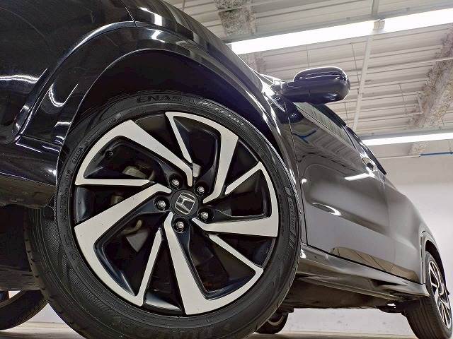 ホンダ&nbsp;ヴェゼルハイブリッドの画像12