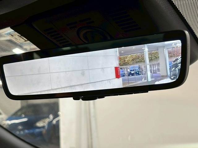 クラウンクロスオーバー□RS “Advanced” 内装他