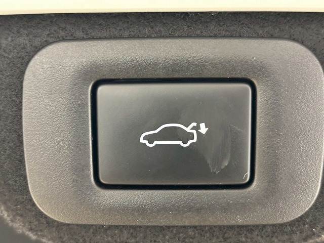 トヨタ クラウンクロスオーバーの画像8