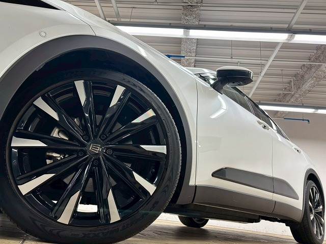 トヨタ クラウンクロスオーバーの画像12