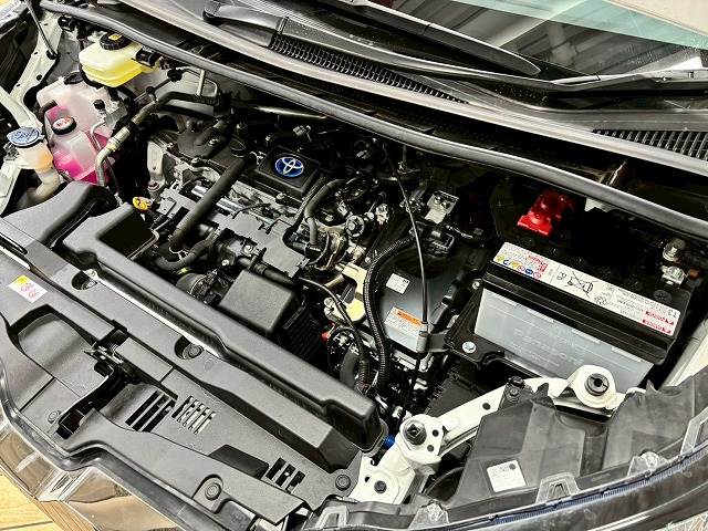 トヨタ ノアハイブリッドの画像15