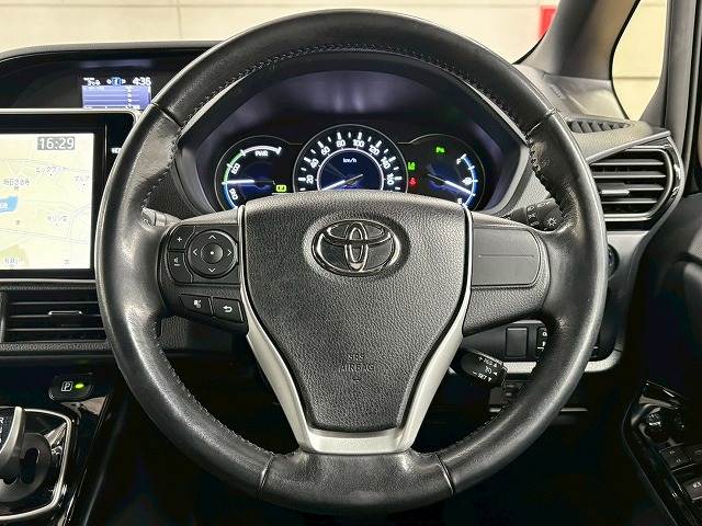 トヨタ&nbsp;ノアハイブリッドの画像14