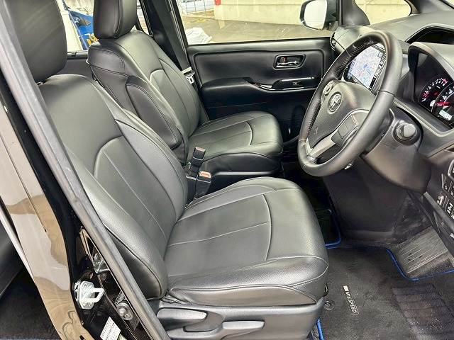 トヨタ&nbsp;ノアの画像9