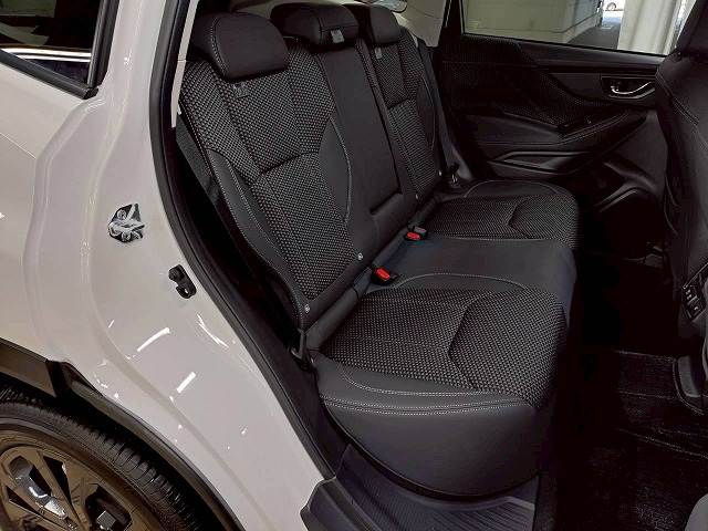 スバル フォレスターの画像9