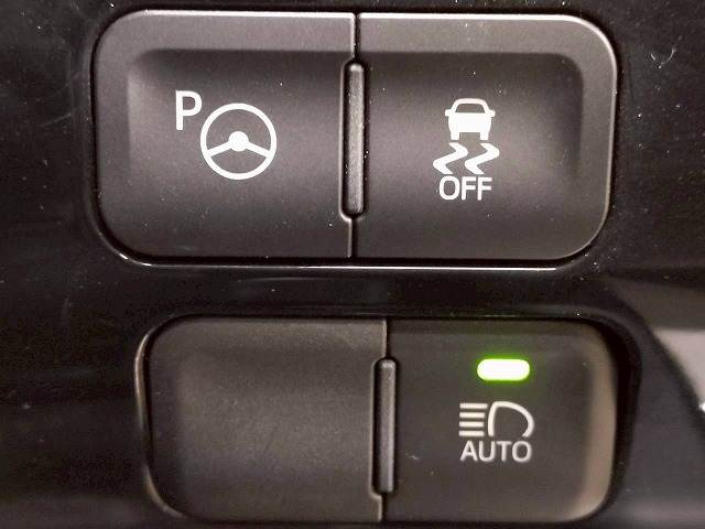 トヨタ&nbsp;プリウスの画像5