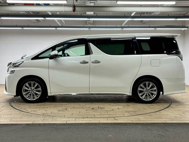 トヨタ&nbsp;ヴェルファイアの画像18